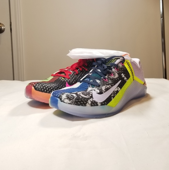 Nike Metco 6X "What The"? CK9387 706 - Picture 4 of 13